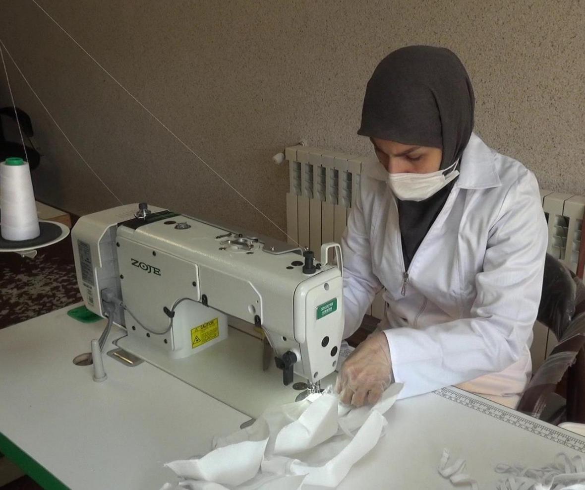 همدلی بانوان غرق آبادی برای مقابله با کرونا همدلی بانوان غرق آبادی برای مقابله با کرونا