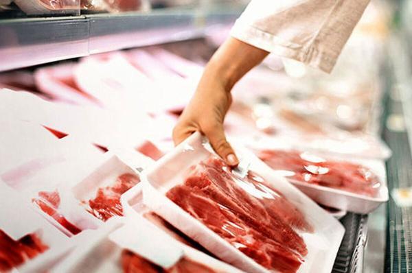 روزنامه دولت گوشت نیم میلیون تومانی را تایید کرد؛ گوشت بسته بندی شده بود!